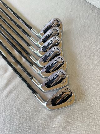 juego  Hierros XXIO Forged X
shaft Regular 