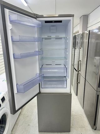 Nevera Beko - Gris