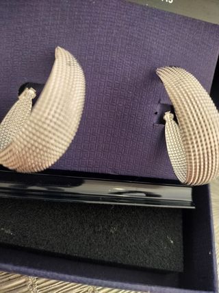 Aros  - Elegante