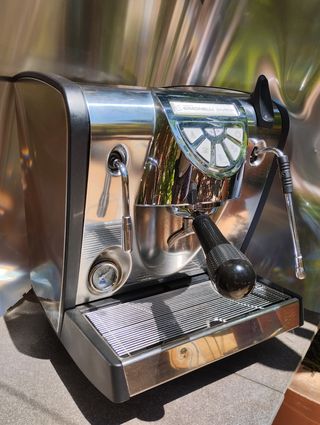 Cafetera Simonelli Musica