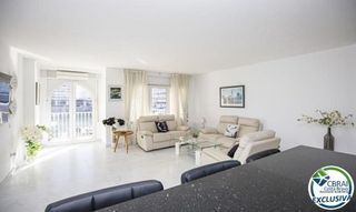 Piso en venta en Empuriabrava en Castelló d´Empúries