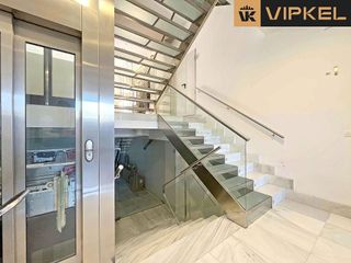 Local comercial en alquiler en Betanzos