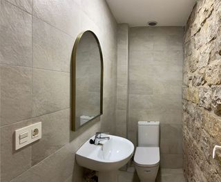 Local comercial en alquiler en Casco Antiguo en Pamplona