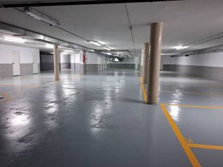 Garaje en alquiler en Sobradelo - Rosaleda en Vilagarcía de Arousa