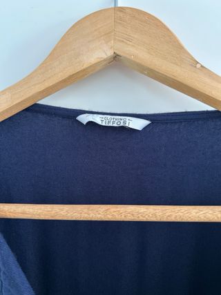 Vestido Tifosi azul marino midi manga larga 