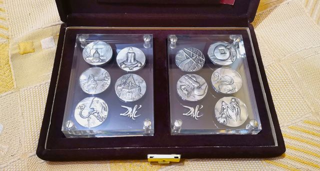 Colección Monedas 10 Mandamientos Salvador Dalí.