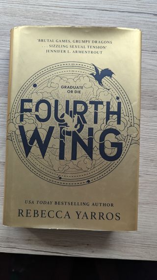 Fourth Wing de Rebecca Yarros en ingles 
