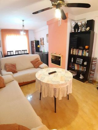 Casa adosada en venta en Playa de los Boliches en Fuengirola