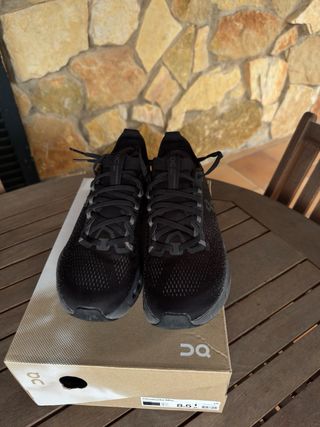 Zapatillas On Cloudsurfer Max - 42.