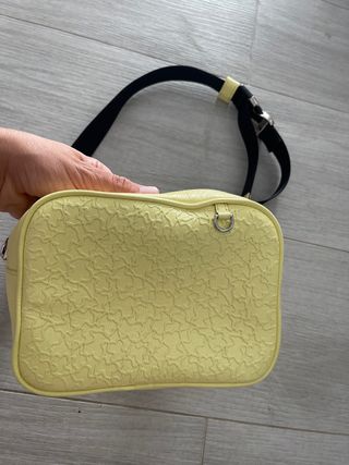 Bolso riñonera Tous amarillo