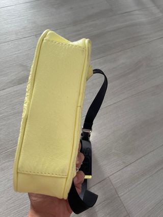 Bolso riñonera Tous amarillo
