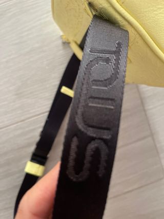Bolso riñonera Tous amarillo