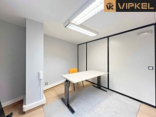 Oficina en venta en Ensanche - Sar en Santiago de Compostela