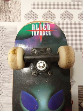 Patinete Alien Invader
