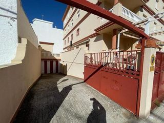 Garaje en venta en Santuario - La Laguna en Chipiona