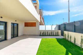 Piso en venta en  El Acequión - Los Naúfragos en Torrevieja