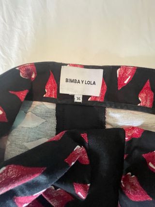 Mini Falda Corazones Roja Negra