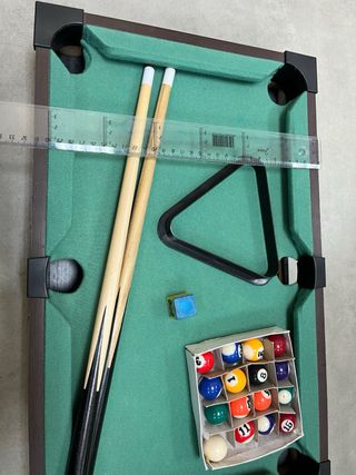 Mini mesa billar: juego completo y putter