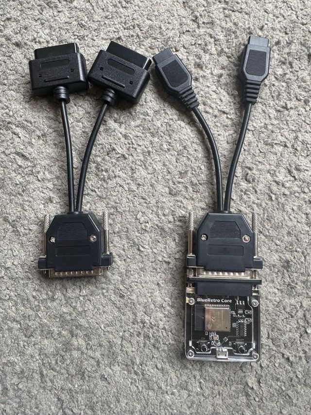 BlueRetro Core con adaptadores SNES y Megadrive