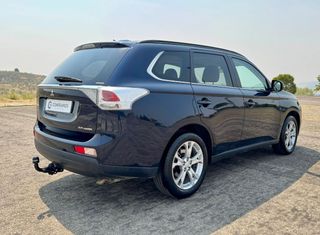 Mitsubishi Outlander 2014