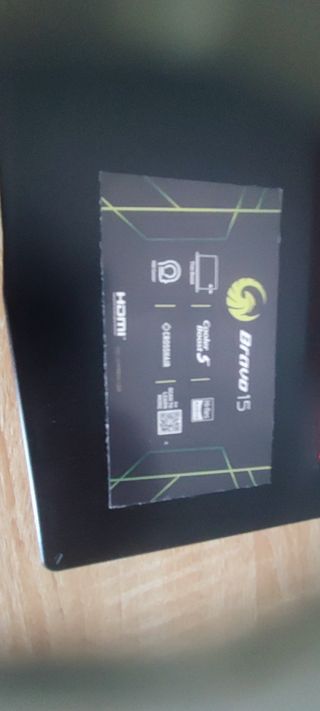 Portátil gaming MSI Bravo 15