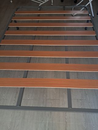 Somier 135 - Madera y metal