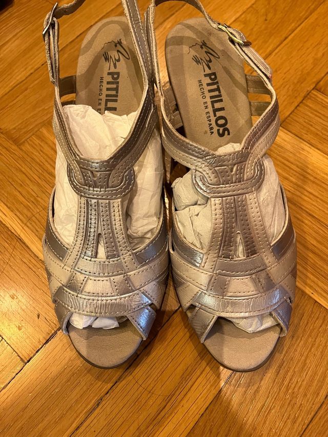 Sandalias Piel plateadas Pitillos