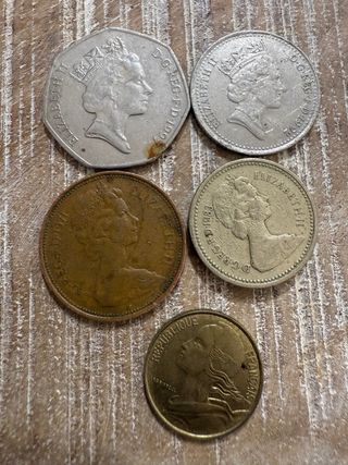 5 Monedas Antiguas - Reino Unido & Francia