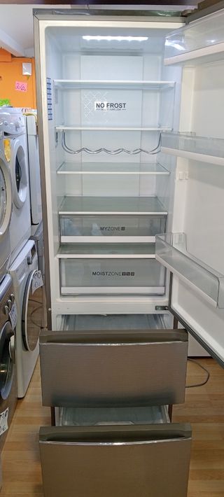 Nevera Haier combi acero
NO Frost 