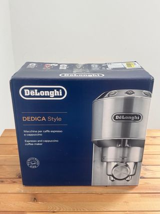 Cafetera DeLonghi EC685.M