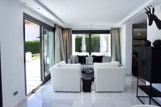 Casa en alquiler en Nueva Andalucía centro en Marbella