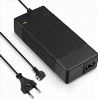 Cargador Xiaomi 4/4 Pro Patinete