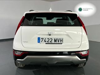Kia Niro 1.6 GDi HEV 95kW (129CV) Drive