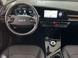 Kia Niro 1.6 GDi HEV 95kW (129CV) Drive