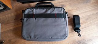 Maletín Case Logic Gris