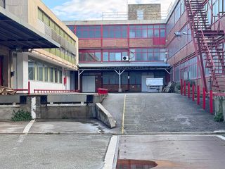 Nave industrial en alquiler en Sant Joan Despí