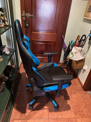 Silla Gaming Azul y Negra