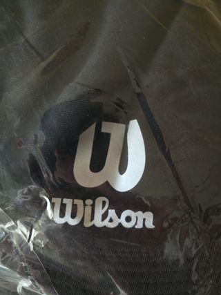 Gorra Wilson Bucket negra
