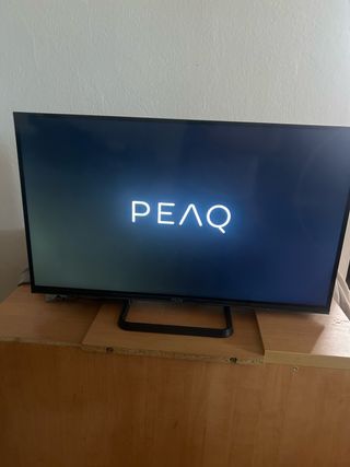 TV PEAQ - Televisor Negro