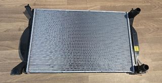 Radiador agua, refrigeración del motor AUDI A6 4B 