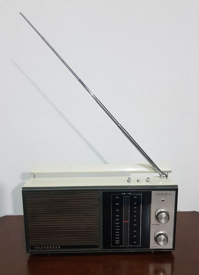 Radio Telefunken Cymbalum AM-FM