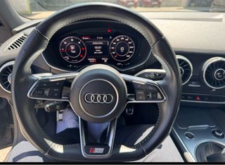 Audi TT 2015