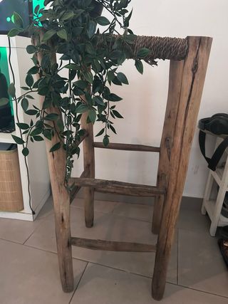 Taburete madera rústico, hecho a mano 