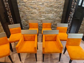 Juego de Sillas comedor - Naranja y Negro. 6+2.