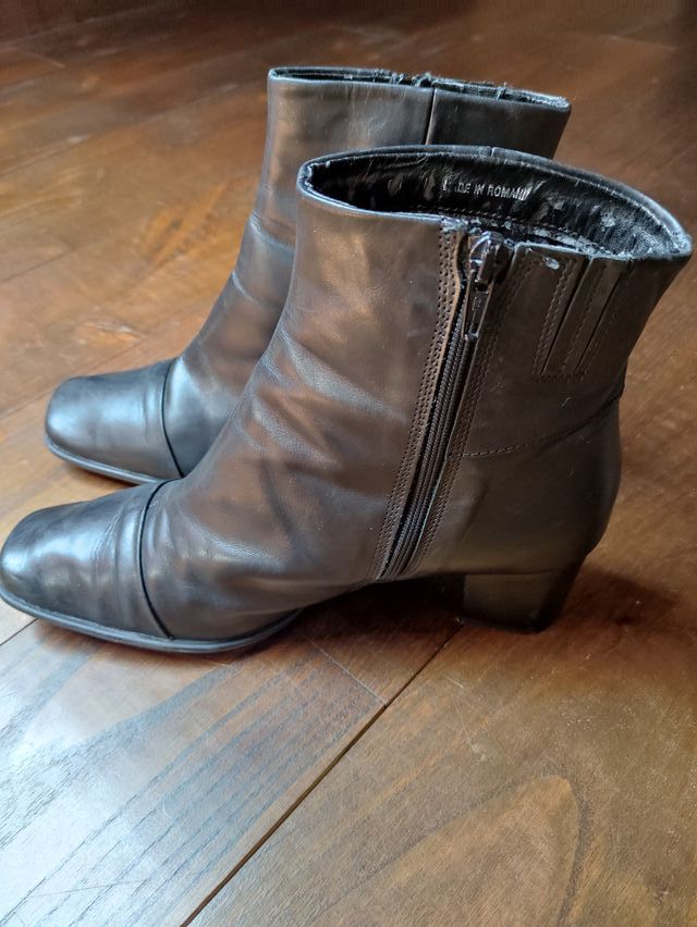 Botas Clarks negras, talla 40