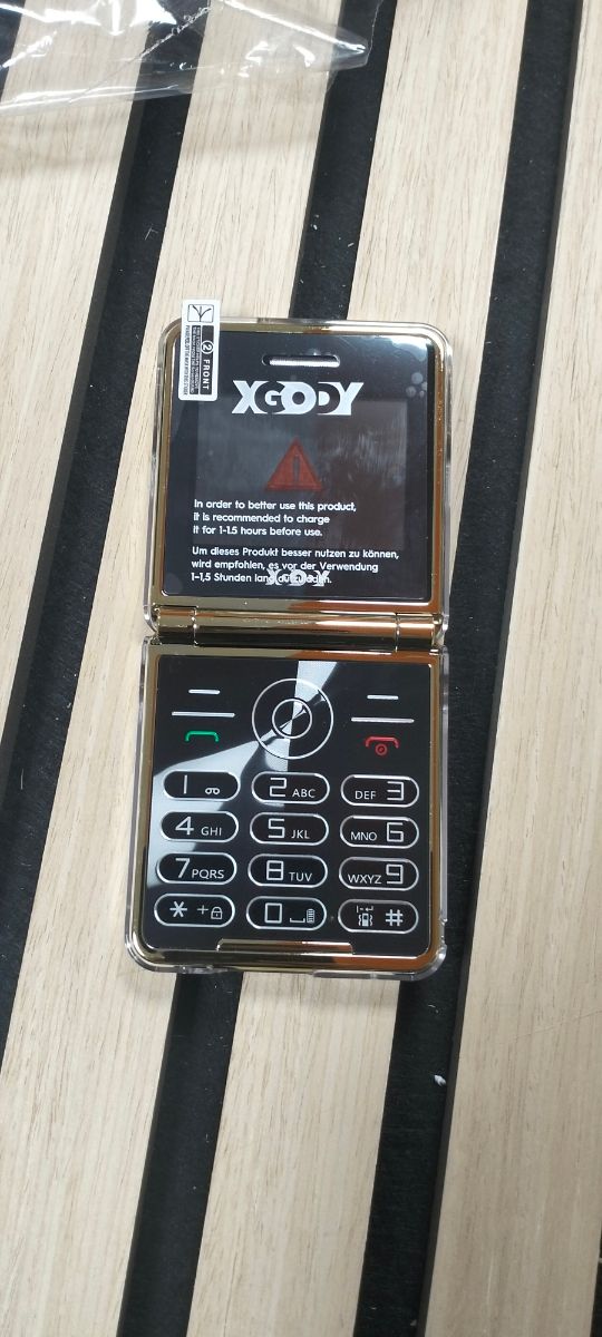 XGODY S200 - móvil plegable. Hay 2 uds.