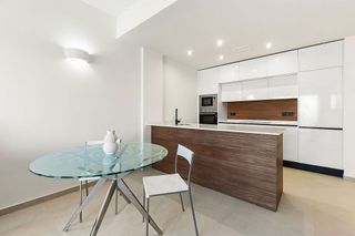 Piso en venta en  El Acequión - Los Naúfragos en Torrevieja