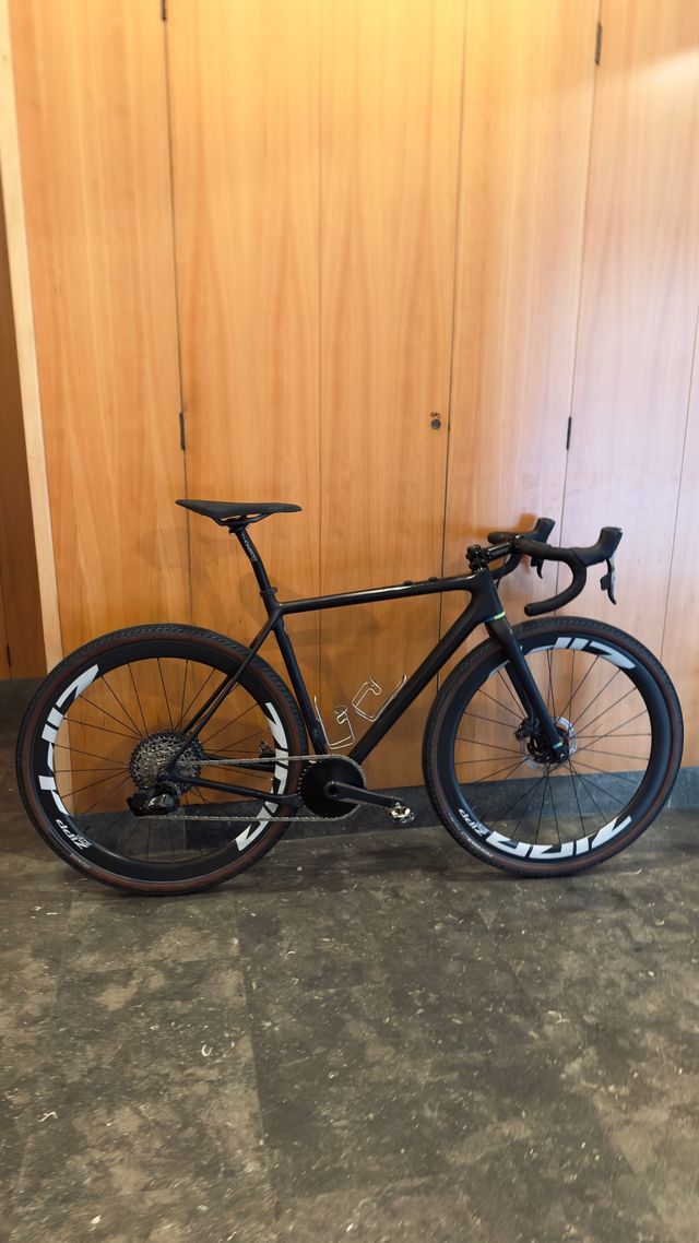 Bicicleta Gravel Open Upper