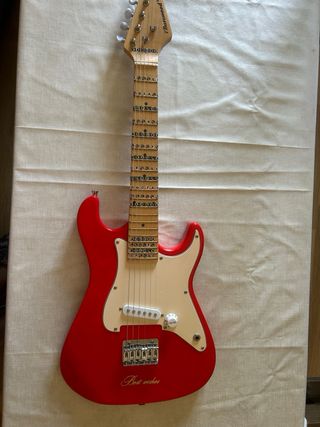 Guitarra eléctrica Burswood 3/4 y accesorios