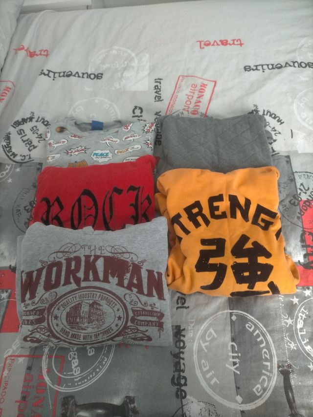 Sudaderas niño 8 años - 5 uds× 15€